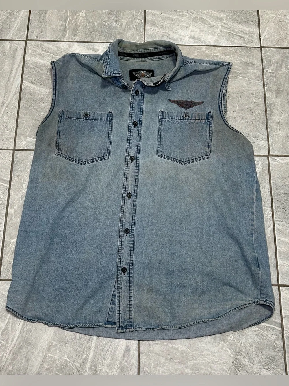 Harley-Davidson Men’s XL Distressed Faded Denim Vest Shirt Sleeveless